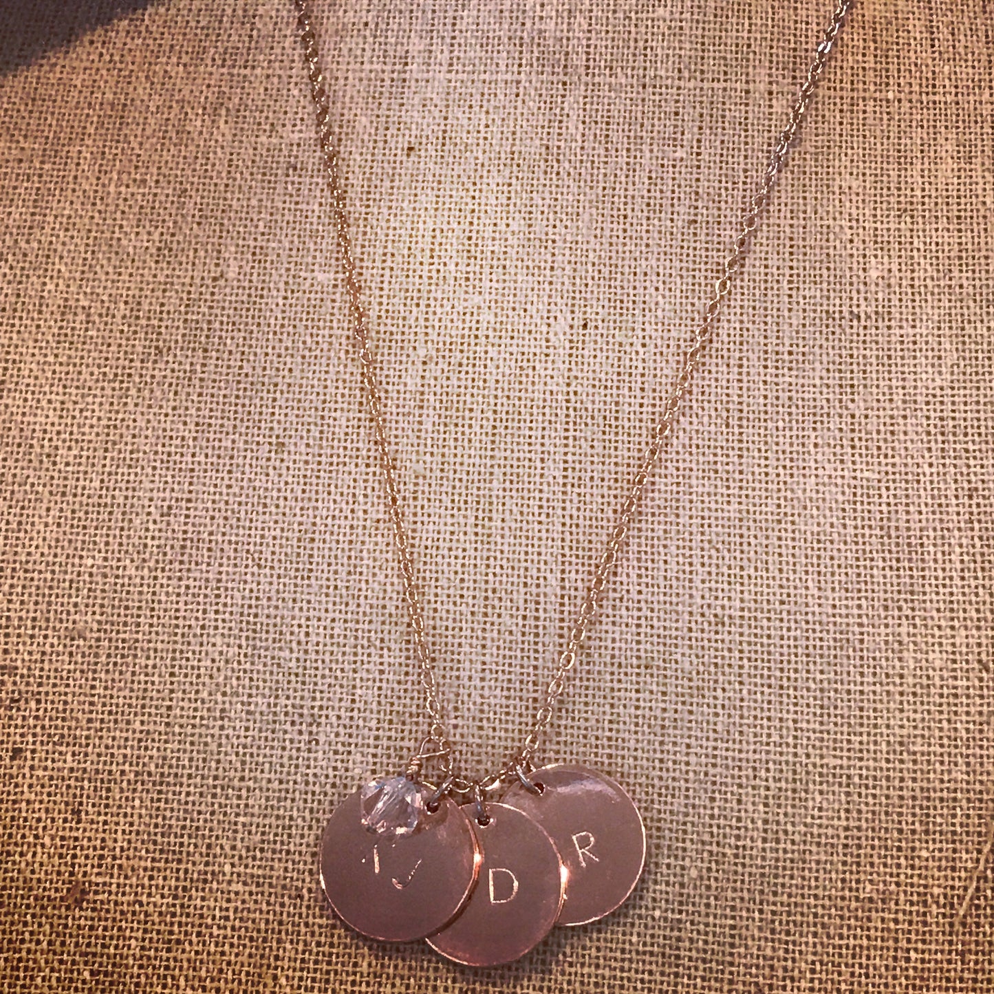 Disc necklace single chain