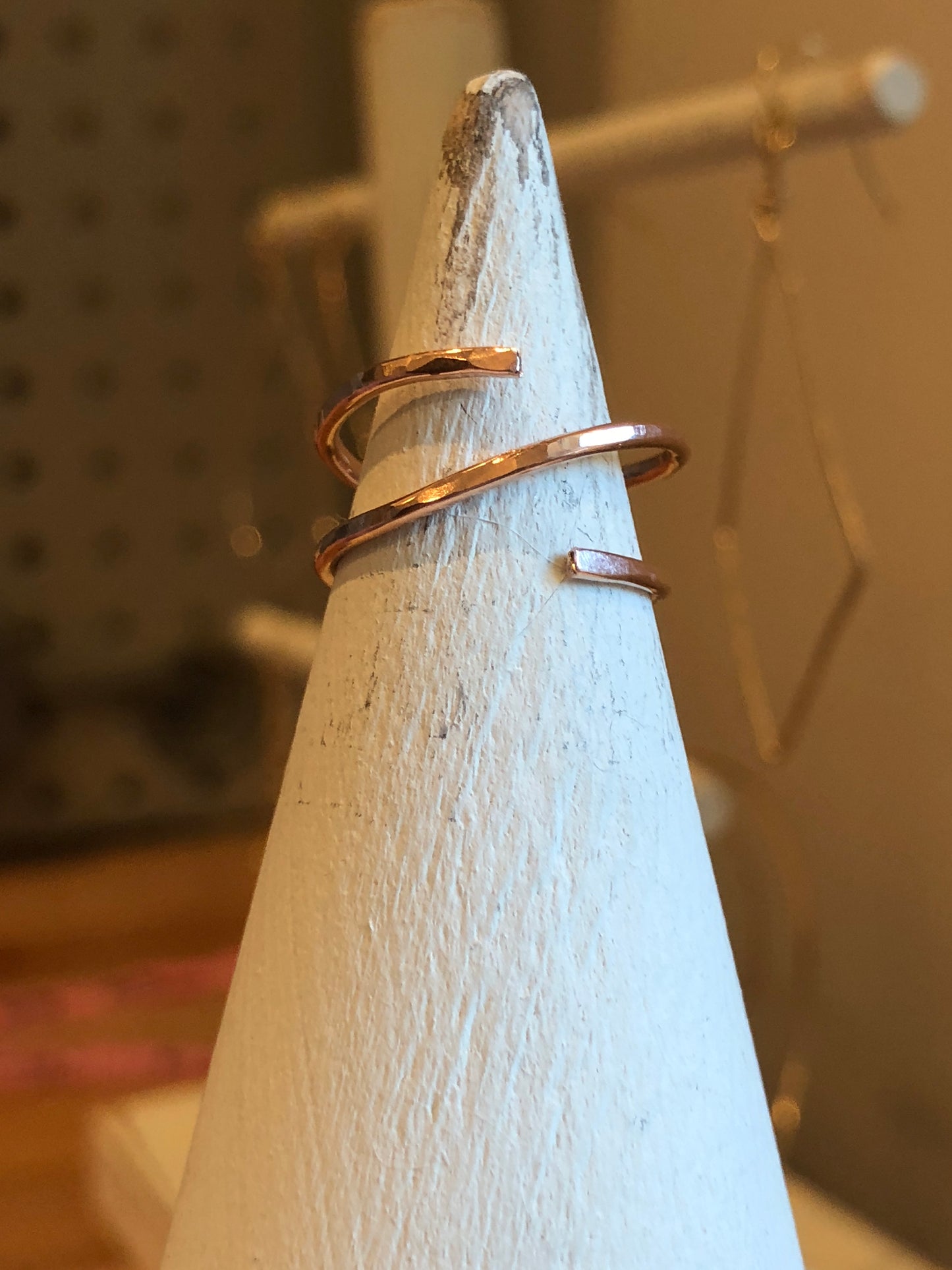 Coil ring/spiral rings